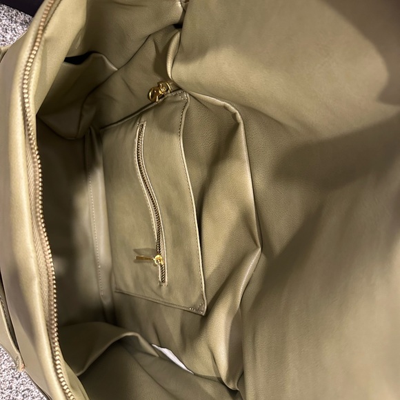 Green Backpack with Rounded Shape and Drawstring Closure - Picture 3 of 6